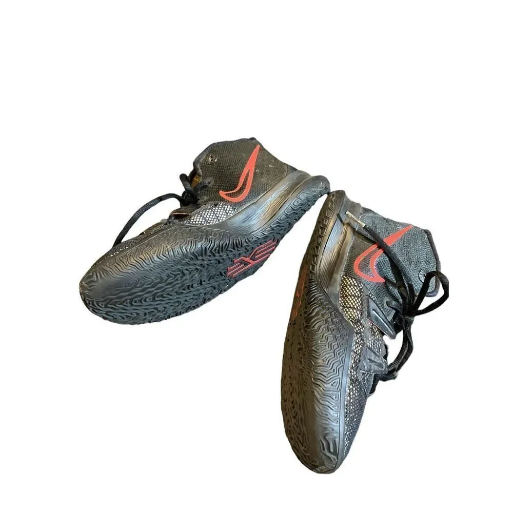 Nike Kyrie 7 “Bred” (GS) Big Kids’ Shoes Black-University Red ct4080-005 / SZ: 4 - Picture 5 of 8